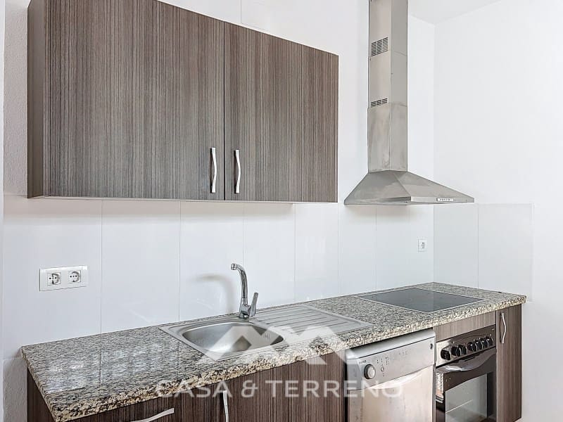 5 chambre Villa/Maison à vendre à Caleta de Velez avec piscine garage - 585 000 € (Ref: 9036999)