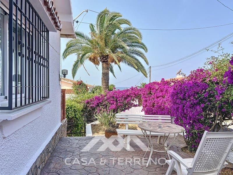 5 chambre Villa/Maison à vendre à Caleta de Velez avec piscine garage - 585 000 € (Ref: 9036999)