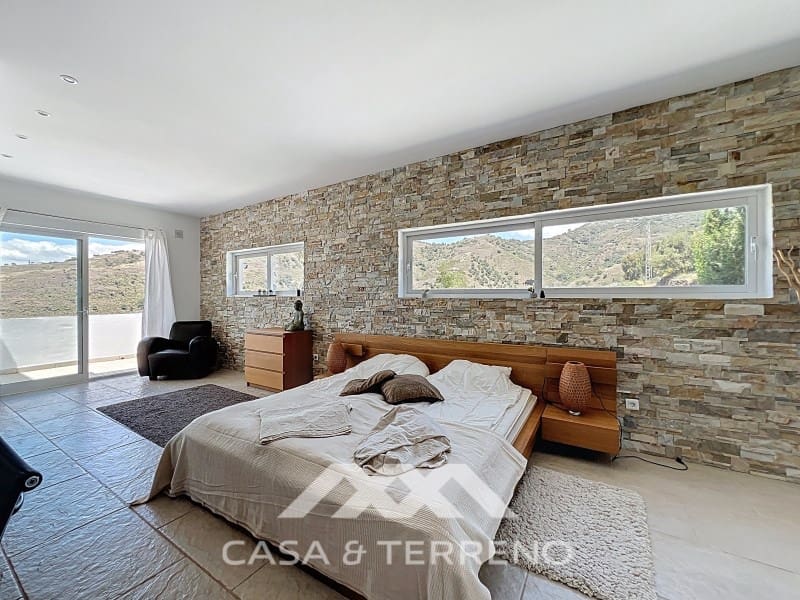 7 soveværelse Guesthouse/B & B til salg i Algarrobo med swimmingpool - € 985.000 (Ref: 9038278)