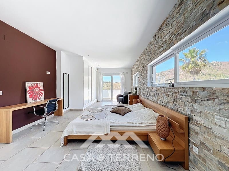 7 soveværelse Guesthouse/B & B til salg i Algarrobo med swimmingpool - € 985.000 (Ref: 9038278)