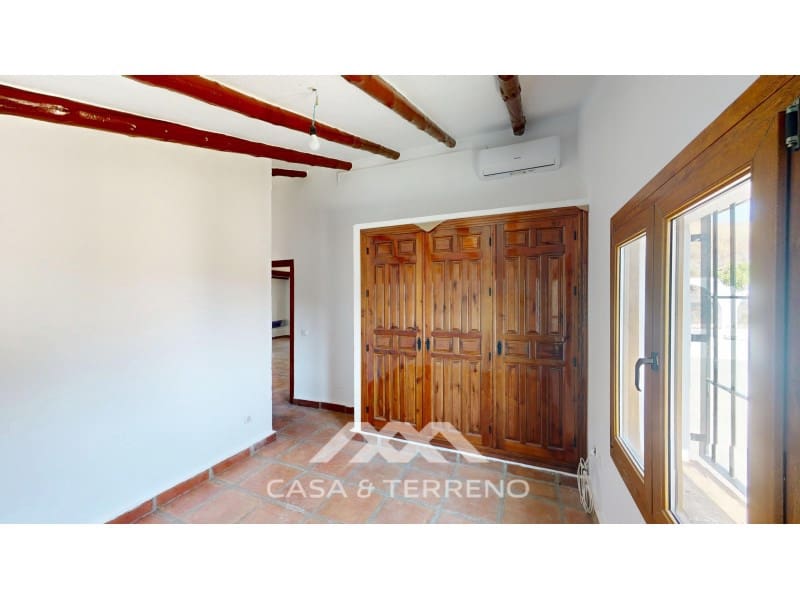 3 soveværelse Villa til salg i Vinuela med swimmingpool - € 497.000 (Ref: 9059820)