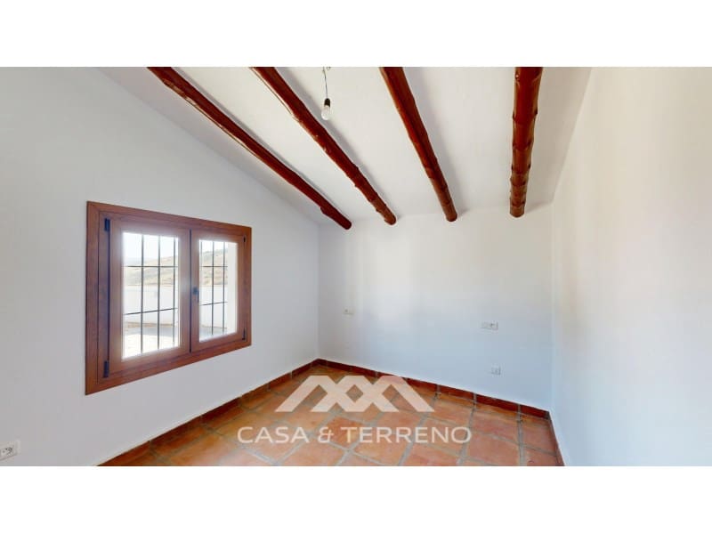 3 soveværelse Villa til salg i Vinuela med swimmingpool - € 497.000 (Ref: 9059820)