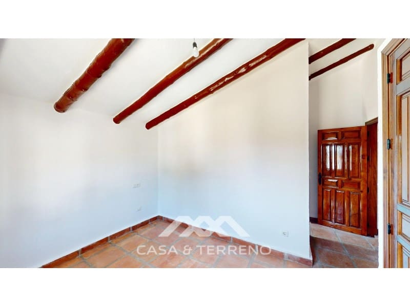 3 soveværelse Villa til salg i Vinuela med swimmingpool - € 497.000 (Ref: 9059820)