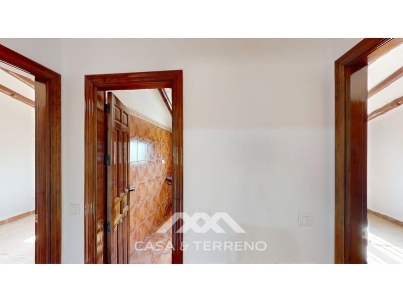 3 soveværelse Villa til salg i Vinuela med swimmingpool - € 497.000 (Ref: 9059820)