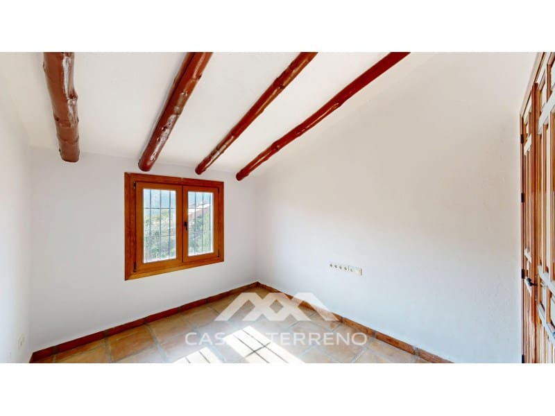 3 soveværelse Villa til salg i Vinuela med swimmingpool - € 497.000 (Ref: 9059820)