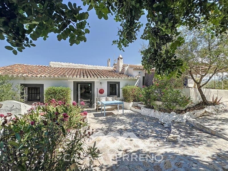 5 sovrum Villa till salu i Arenas med pool - 795 000 € (Ref: 9132004)