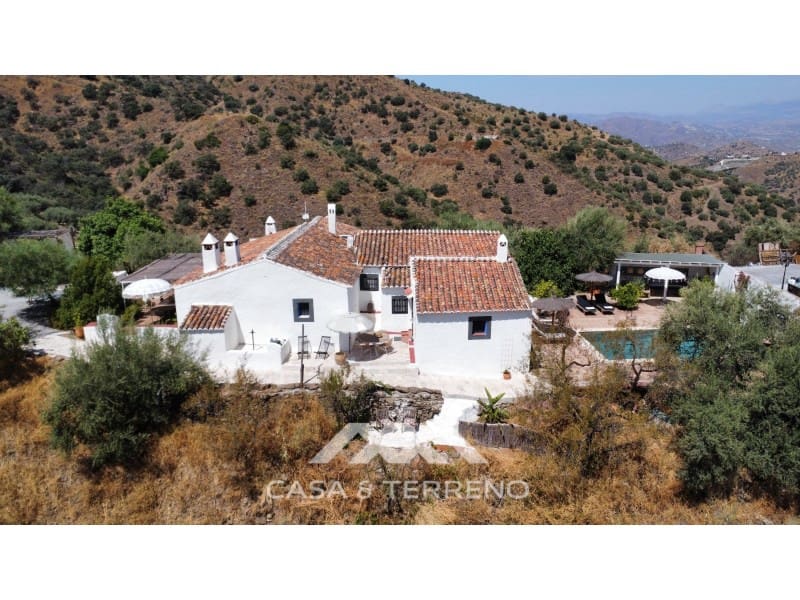 5 sovrum Villa till salu i Arenas med pool - 795 000 € (Ref: 9132004)