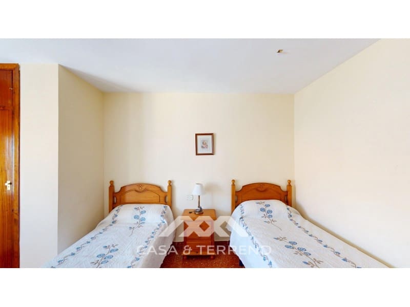 3 bedroom Flat for sale in Torre del Mar - € 550,000 (Ref: 9136327)