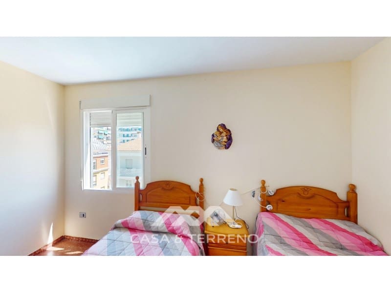 3 bedroom Flat for sale in Torre del Mar - € 550,000 (Ref: 9136327)