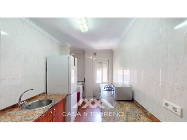 3 slaapkamer Flat te koop in Torre del Mar, Vélez-Málaga - € 550.000 (Ref: 9136327)