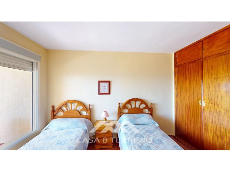 3 bedroom Flat for sale in Torre del Mar - € 550,000 (Ref: 9136327)