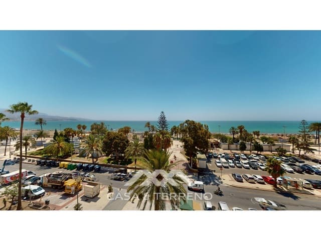 3 slaapkamer Flat te koop in Torre del Mar, Vélez-Málaga - € 550.000 (Ref: 9136327)