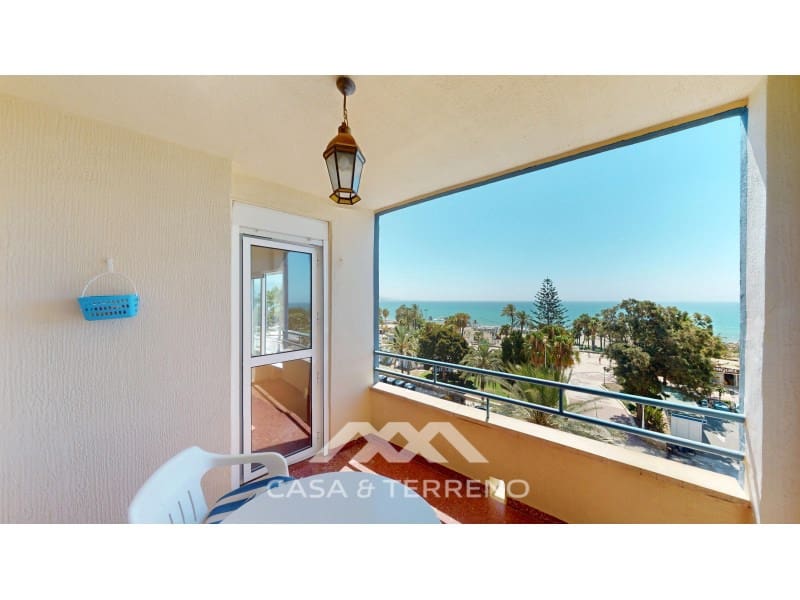 3 bedroom Flat for sale in Torre del Mar - € 550,000 (Ref: 9136327)