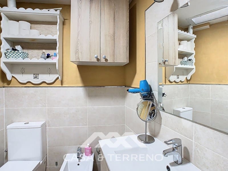 2 bedroom Apartment for sale in Canillas de Aceituno - € 128,000 (Ref: 9137292)