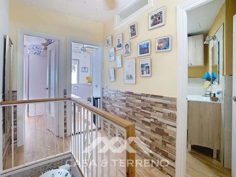 2 bedroom Apartment for sale in Canillas de Aceituno - € 128,000 (Ref: 9137292)