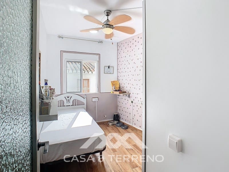 2 bedroom Apartment for sale in Canillas de Aceituno - € 128,000 (Ref: 9137292)