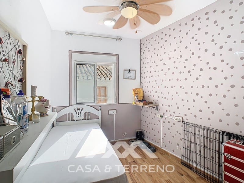 2 bedroom Apartment for sale in Canillas de Aceituno - € 128,000 (Ref: 9137292)