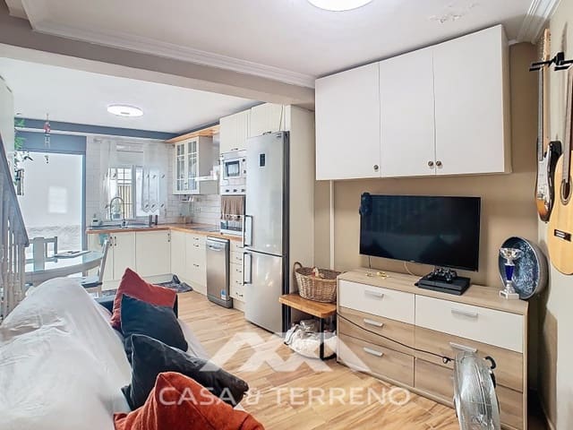 2 bedroom Apartment for sale in Canillas de Aceituno - € 128,000 (Ref: 9137292)