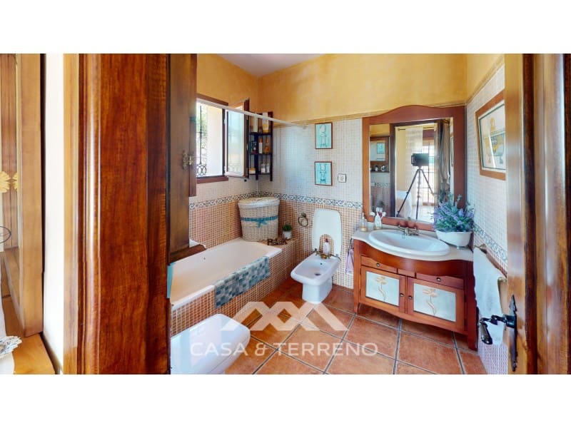 3 soveværelse Villa til salg i Mezquitilla med swimmingpool garage - € 635.000 (Ref: 9147318)