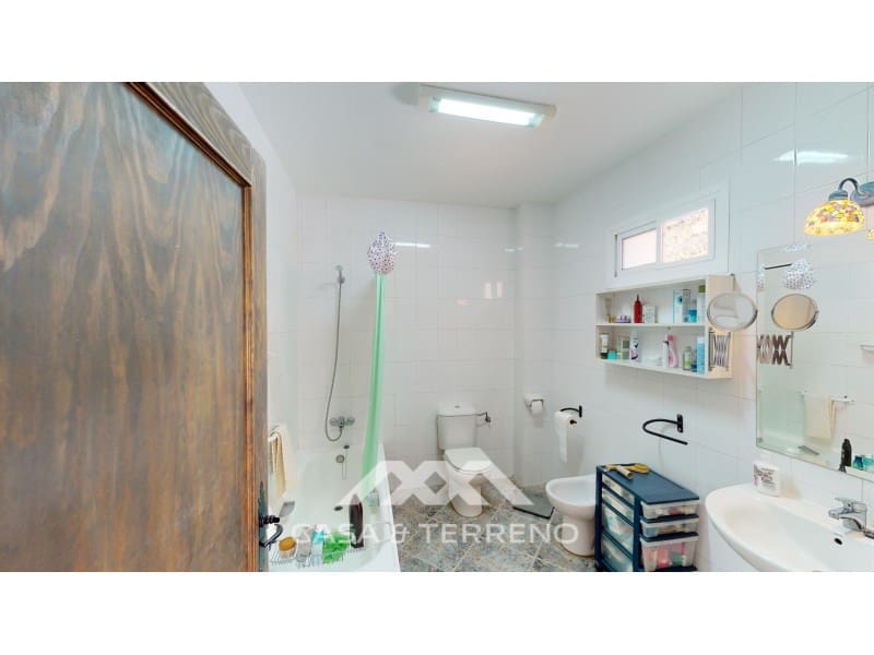 7 soveværelse Guesthouse/B & B til salg i Macharaviaya med swimmingpool - € 995.000 (Ref: 9149417)