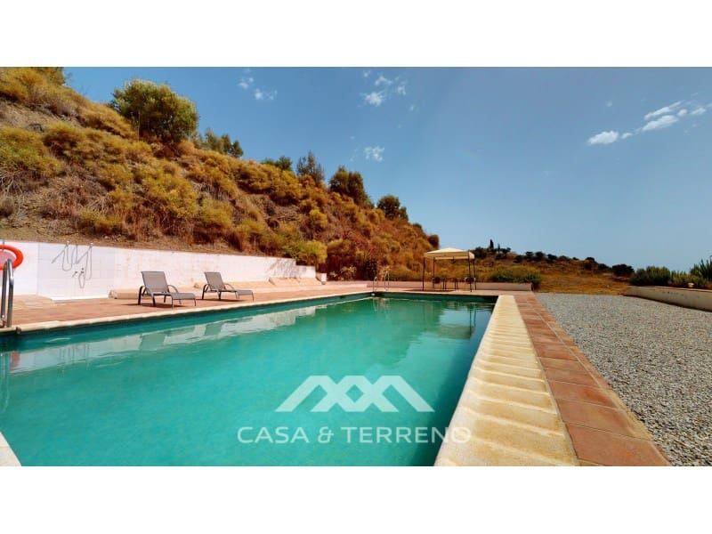 7 soveværelse Guesthouse/B & B til salg i Macharaviaya med swimmingpool - € 995.000 (Ref: 9149417)