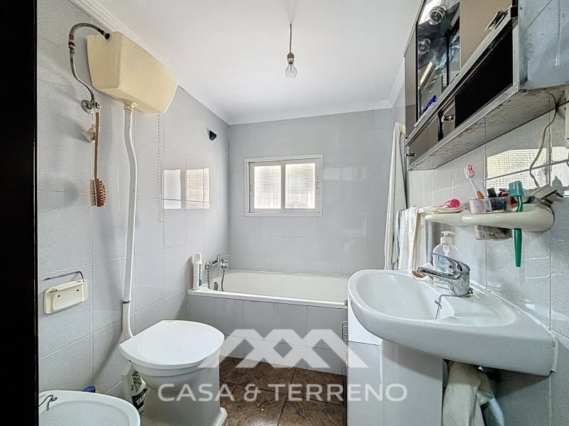 4 soveværelse Byhus til salg i Comares - € 170.000 (Ref: 9154375)