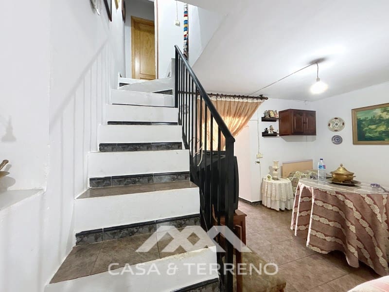 4 soveværelse Byhus til salg i Comares - € 170.000 (Ref: 9154375)