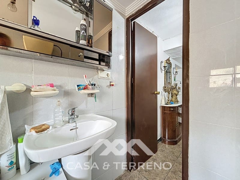 4 soveværelse Byhus til salg i Comares - € 170.000 (Ref: 9154375)