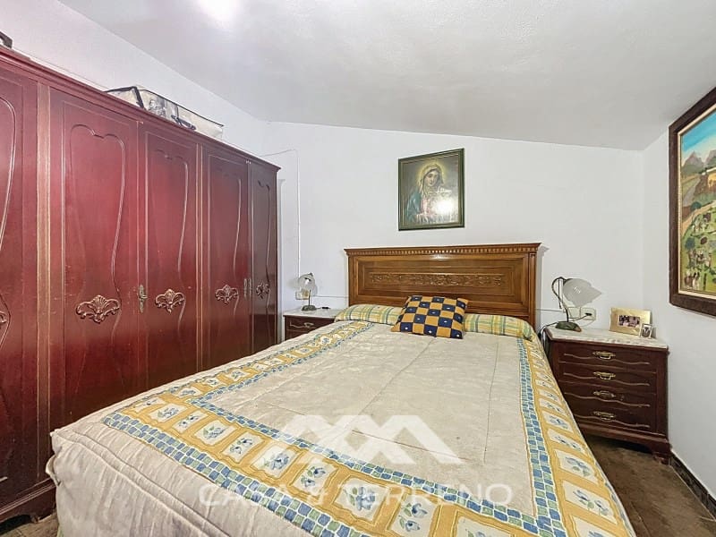 4 soveværelse Byhus til salg i Comares - € 170.000 (Ref: 9154375)