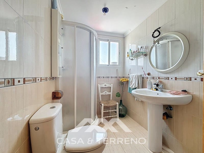 4 soveværelse Byhus til salg i Comares - € 170.000 (Ref: 9154375)