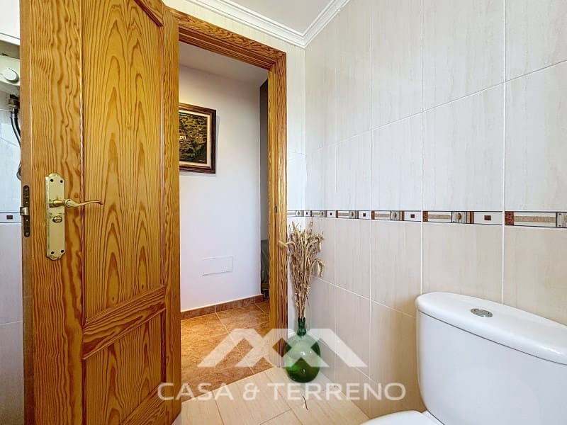 4 soveværelse Byhus til salg i Comares - € 170.000 (Ref: 9154375)