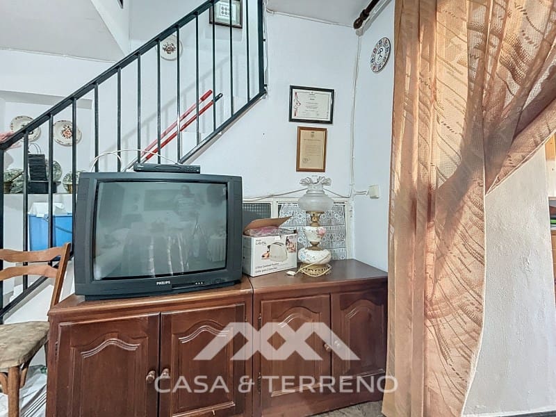 4 soveværelse Byhus til salg i Comares - € 170.000 (Ref: 9154375)