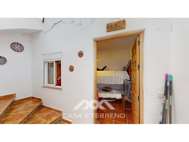 3 quarto Casa em Banda para venda em Arenas - 145 000 € (Ref: 9164235)