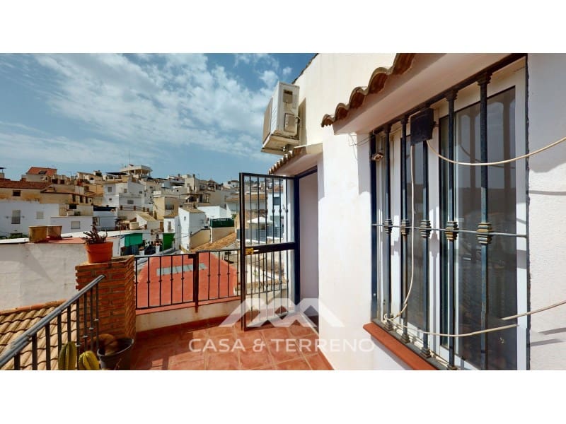 3 quarto Casa em Banda para venda em Arenas - 145 000 € (Ref: 9164235)