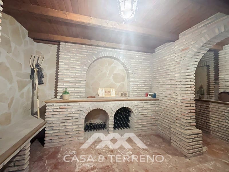 6 slaapkamer Villa te koop in Vinuela met zwembad garage - € 835.000 (Ref: 9166092)