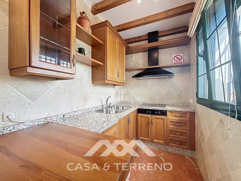 6 slaapkamer Villa te koop in Vinuela met zwembad garage - € 835.000 (Ref: 9166092)