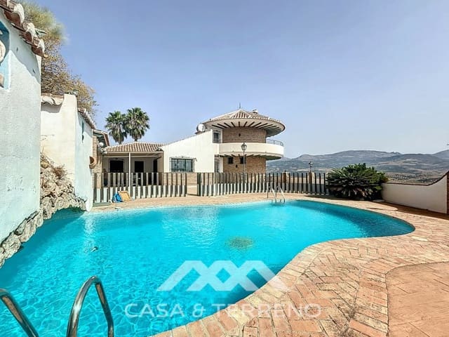 6 slaapkamer Villa te koop in Viñuela met zwembad garage - € 835.000 (Ref: 9166092)