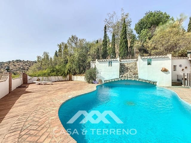 6 slaapkamer Villa te koop in Viñuela met zwembad garage - € 835.000 (Ref: 9166092)