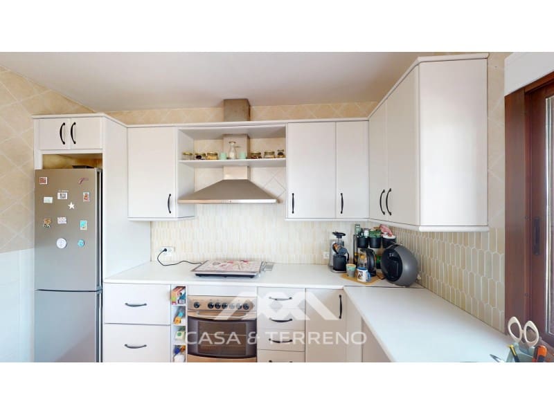 3 sypialnia Willa na sprzedaż w Arenas z basenem - 449 000 € (Ref: 9166093)