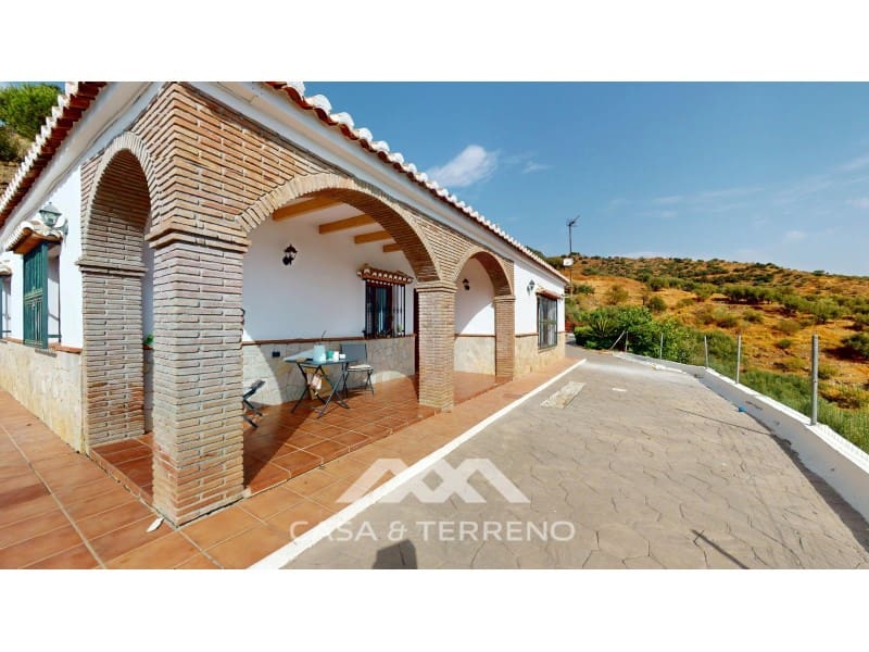 3 sypialnia Willa na sprzedaż w Arenas z basenem - 449 000 € (Ref: 9166093)