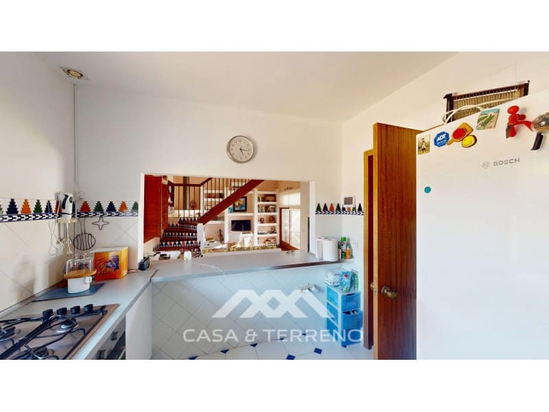 4 soverom Villa til salgs i Chilches med svømmebasseng garasje - € 725 000 (Ref: 9176796)