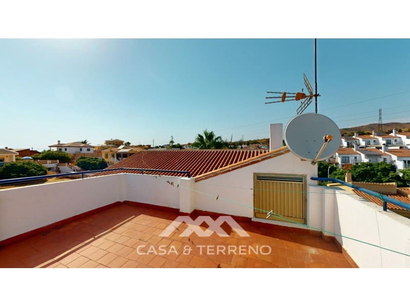 4 soverom Villa til salgs i Chilches med svømmebasseng garasje - € 725 000 (Ref: 9176796)