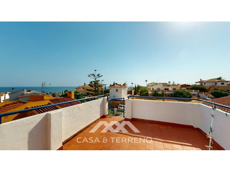 4 soverom Villa til salgs i Chilches med svømmebasseng garasje - € 725 000 (Ref: 9176796)