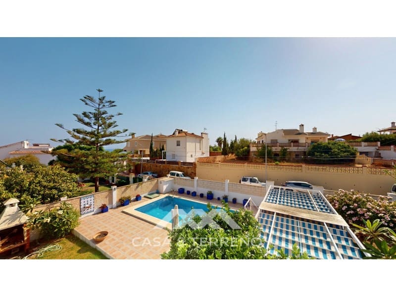 4 soverom Villa til salgs i Chilches med svømmebasseng garasje - € 725 000 (Ref: 9176796)