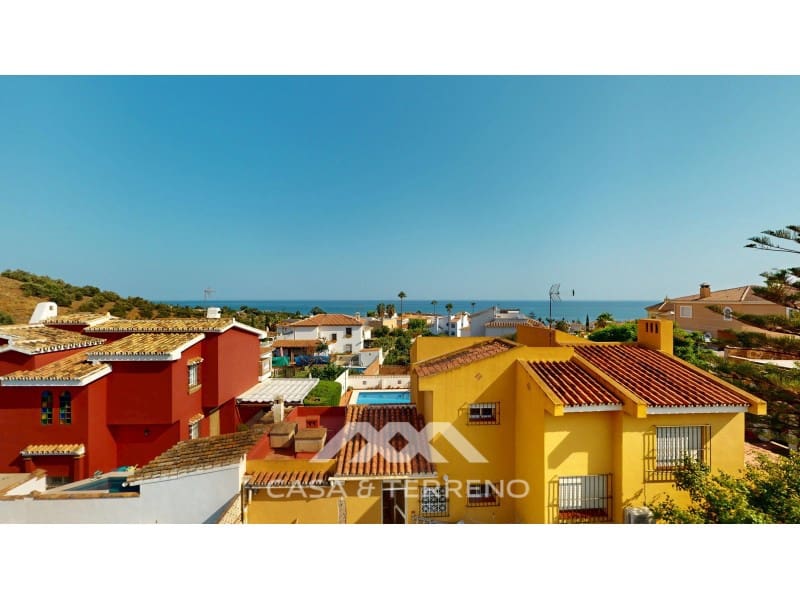 4 soverom Villa til salgs i Chilches med svømmebasseng garasje - € 725 000 (Ref: 9176796)