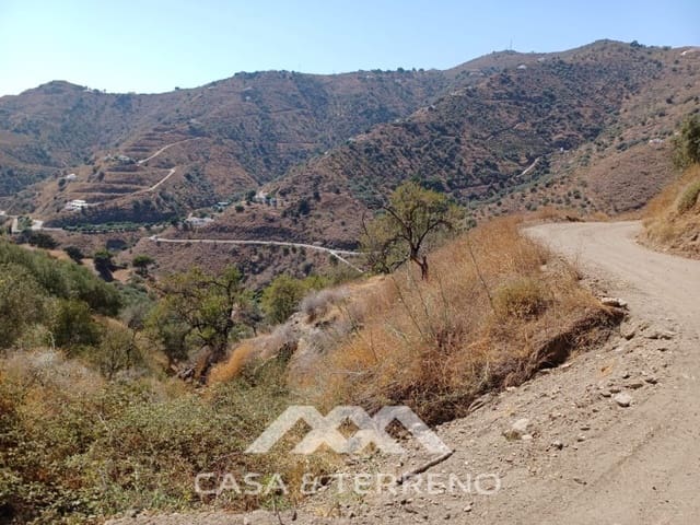 Grunde uden byggetilladelser til salg i Arenas - € 25.000 (Ref: 9181302)