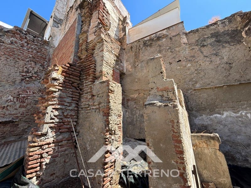 Terrain à Bâtir à vendre à Velez-Malaga - 44 000 € (Ref: 9197992)