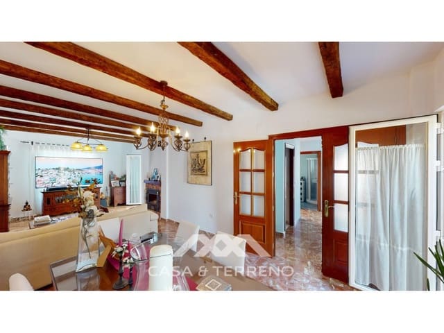 3 slaapkamer Halfvrijstaande villa te koop in Torre del Mar, Vélez-Málaga met zwembad - € 630.000 (Ref: 9198555)