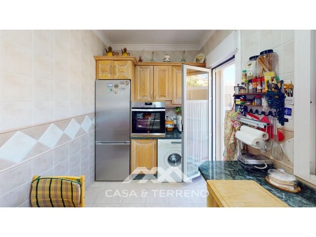 3 slaapkamer Halfvrijstaande villa te koop in Torre del Mar, Vélez-Málaga met zwembad - € 630.000 (Ref: 9198555)