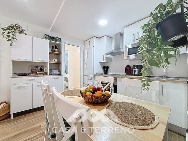 3 chambre Appartement à vendre à Torre del Mar, Vélez-Málaga - 344 900 € (Ref: 9200766)